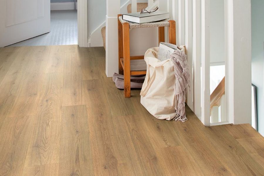 Click joint 8mm Laminate Flooring Brown Oak
